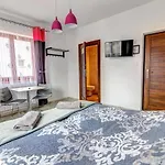 Pod Zegarem - W Cenie Parking, Szybkie Wifi, Duzy Ogrod, Wiata Grilowa! * Krynica Zdroj