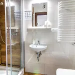 בית אירוח Pod Zegarem - W Cenie Parking, Szybkie Wifi, Duzy Ogrod, Wiata Grilowa! קריניצה זדרוי