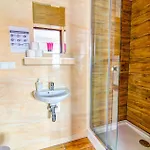 Pod Zegarem - W Cenie Parking, Szybkie Wifi, Duzy Ogrod, Wiata Grilowa!