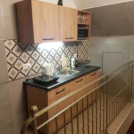 Pod Zegarem - W Cenie Parking, Szybkie Wifi, Duzy Ogrod, Wiata Grilowa! Séjour chez l'habitant Krynica-Zdrój