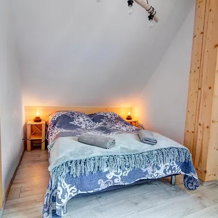 Pod Zegarem - W Cenie Parking, Szybkie Wifi, Duzy Ogrod, Wiata Grilowa! Privat bolig