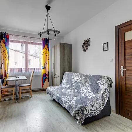 Pod Zegarem - W Cenie Parking, Szybkie Wifi, Duzy Ogrod, Wiata Grilowa! *